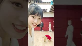 [ENG] TWICE MOMO TEACHING her MANAGERS to DANCE &quot;I CAN&#39;T STOP ME&quot;