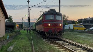 ПВ40121 с 44117 от Горна Оряховица за Стара Загора пристига на гара Трявна