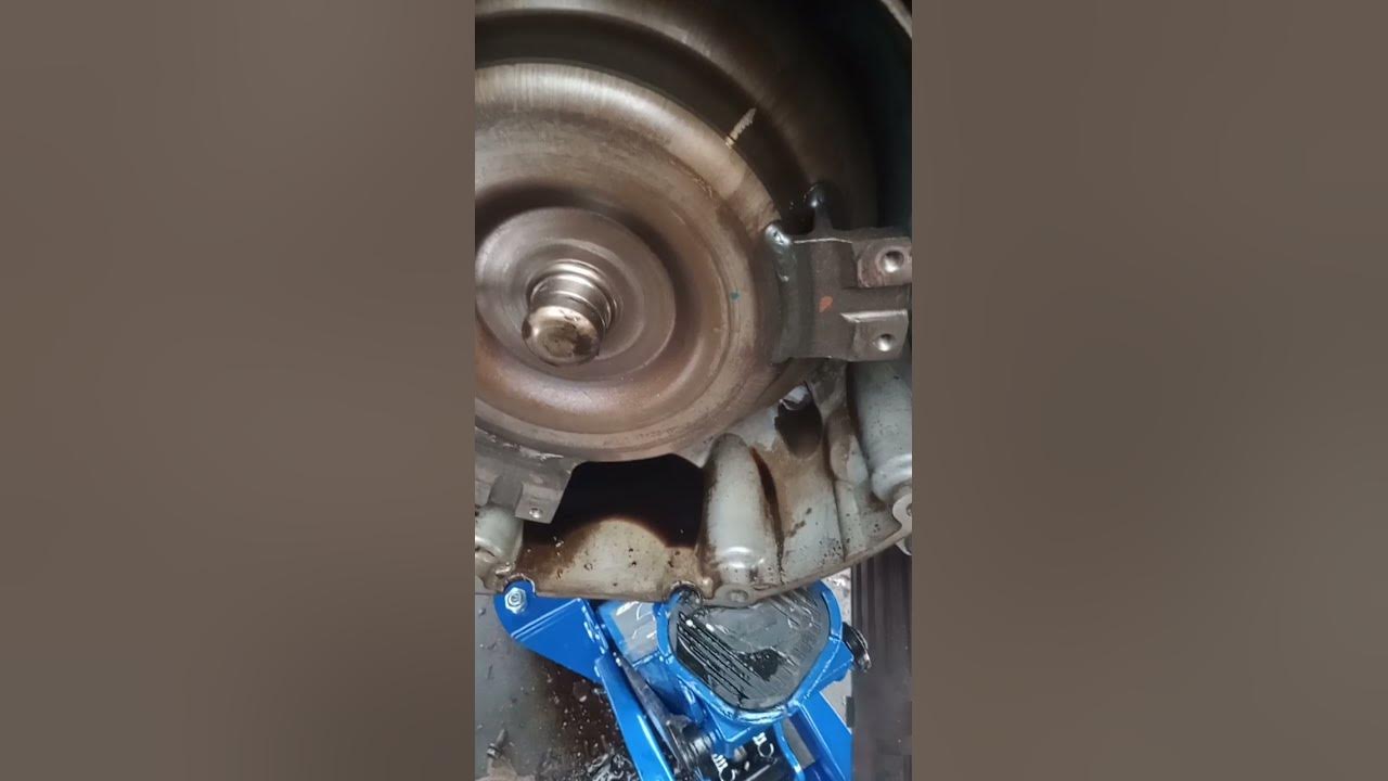 2013 jeep wrangler rear main seal leak youtube