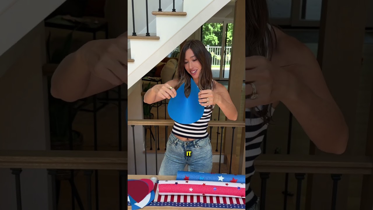 They turn out SO cool!!! Definitely try these for the 4th of July this year!