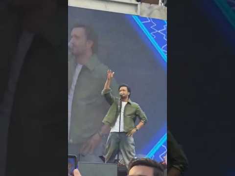 It started as us casually watching Atif Aslam’s concert from our rooftop, but the moment he looked