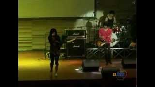 Vierra - Terbang (live in Universitas Bunda Mulia)