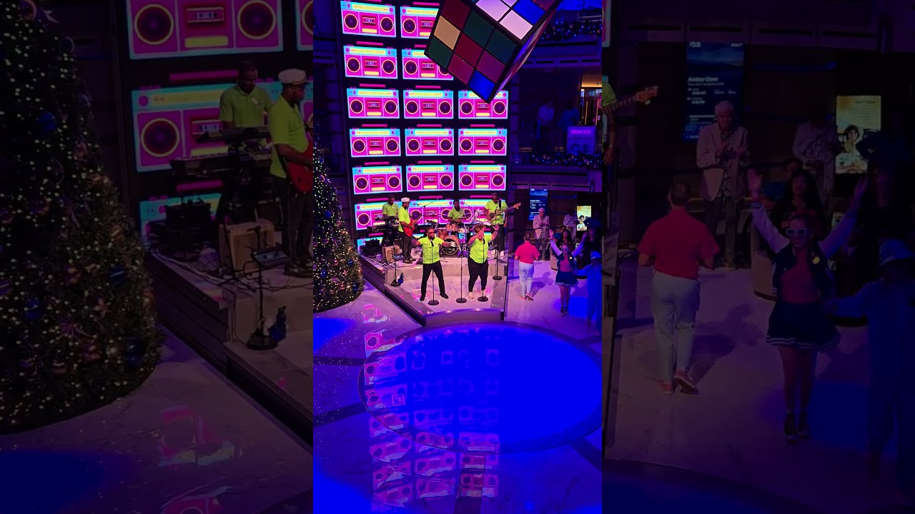 4K Sun Princess - Back to 80's Party at Piazza