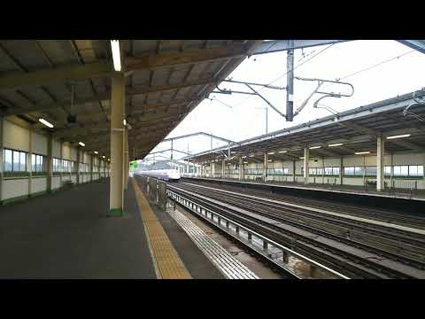 東北新幹線 やまびこ142号 東京行き E2系と山形新幹線 つばさ142号 東京行き E3系  2018.09.29