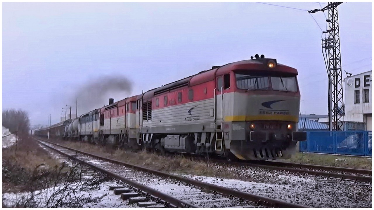 Nákladné vlaky v okolí Prievidze #train #vlaky #railway #trains #freighttrain