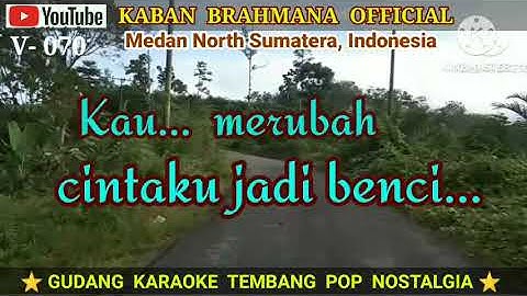 Golden Memories Karaoke / HATI YANG TERLUKA / Broery Marantika