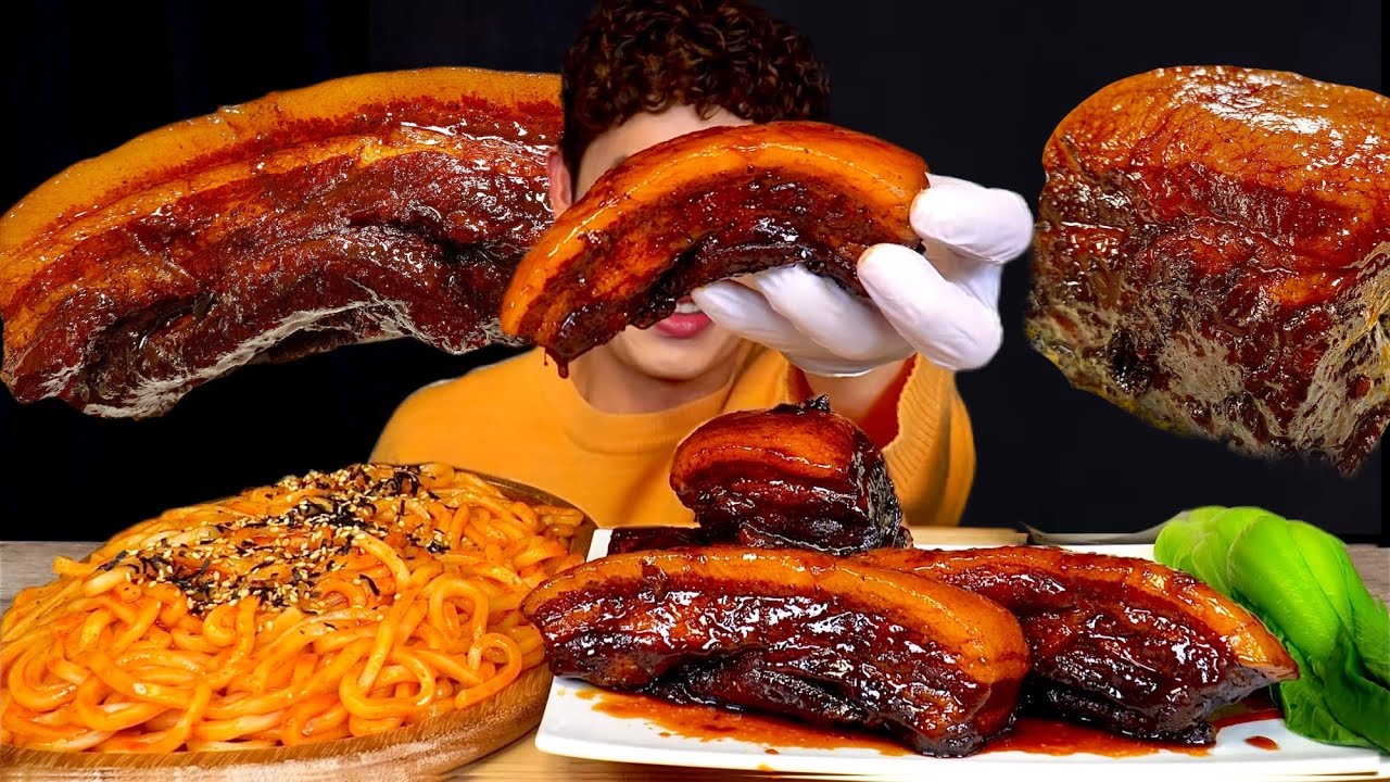 ASMR 달콤짭조름한 돼지고기 간장조림과 불닭볶음우동면 먹방~!! Braised Pork With Soy Sauce Spicy Noodls MuKBang~!!