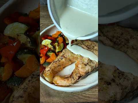 Быстрый ужин - лосось с овощами