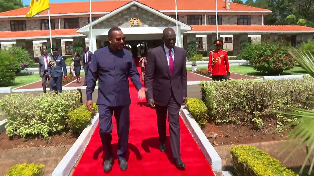 Watch President RUTO Arrival At Eldoret State Lodge After Mashujaa Day At Kipkeino Stadium