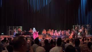 Dayang Nurfaizah - Umpan Jinak Di Air Tenang (Esplanade Presents: Pesta Raya 2023)