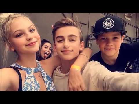 Jordyn Jones, Johnny Orlando, Brooke Green, Hayden Summerall Video - Photo - Jordyn Jones, Johnny Orlando, Brooke Green, Hayden Summerall Video - Photo
