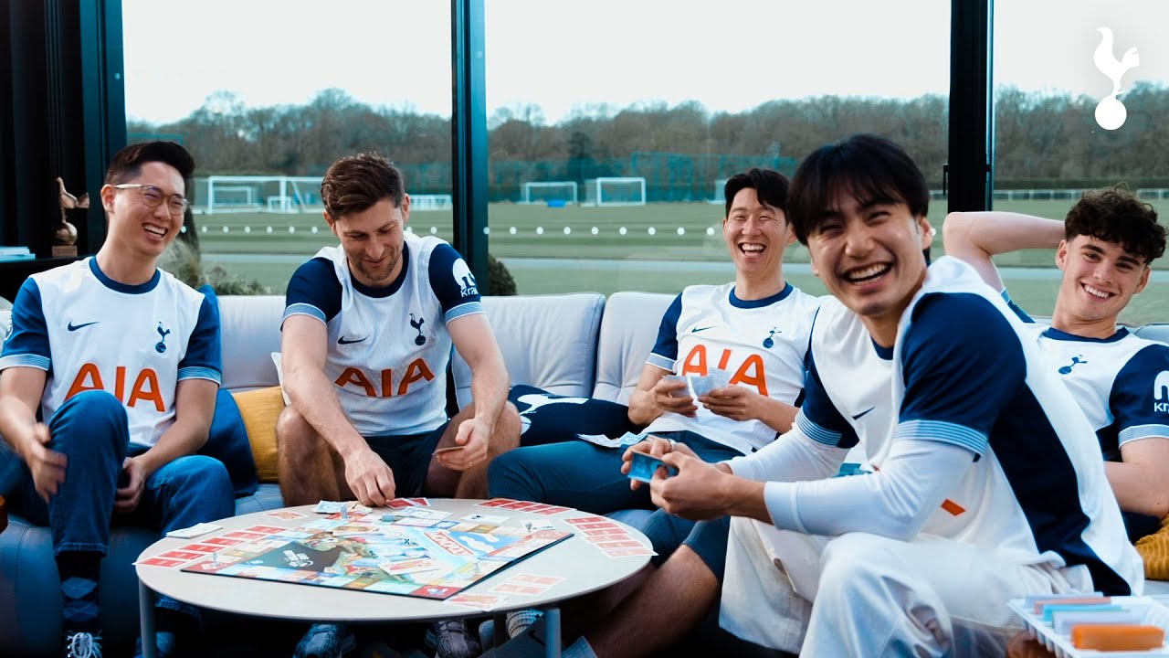 Sonny takes on Archie Gray and Ben Davies in a unique game of Monopoly!