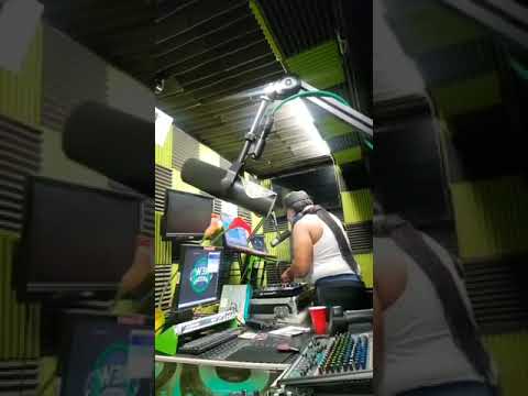live with Denise Belfon on 99.3fm - Bottom Heavy Riddim premiere ft Taksik - Si Dung
