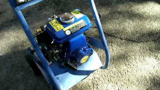 Pressure Washer, Pacific Hydrostar, 2.5HP, 1300PSI. Start and Run.