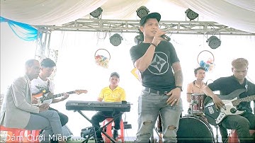 Chàng trai hre hát rất hay tại đám cưới miền núi sơn cao