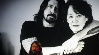 Dave Grohl talks about joining Nirvana and the best advice his mother ever gave him10-14-2020