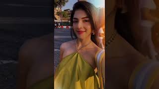 Mehreen Pirzada Sizzling Gorgeous In Her Attire With Beautiful Smile New Video