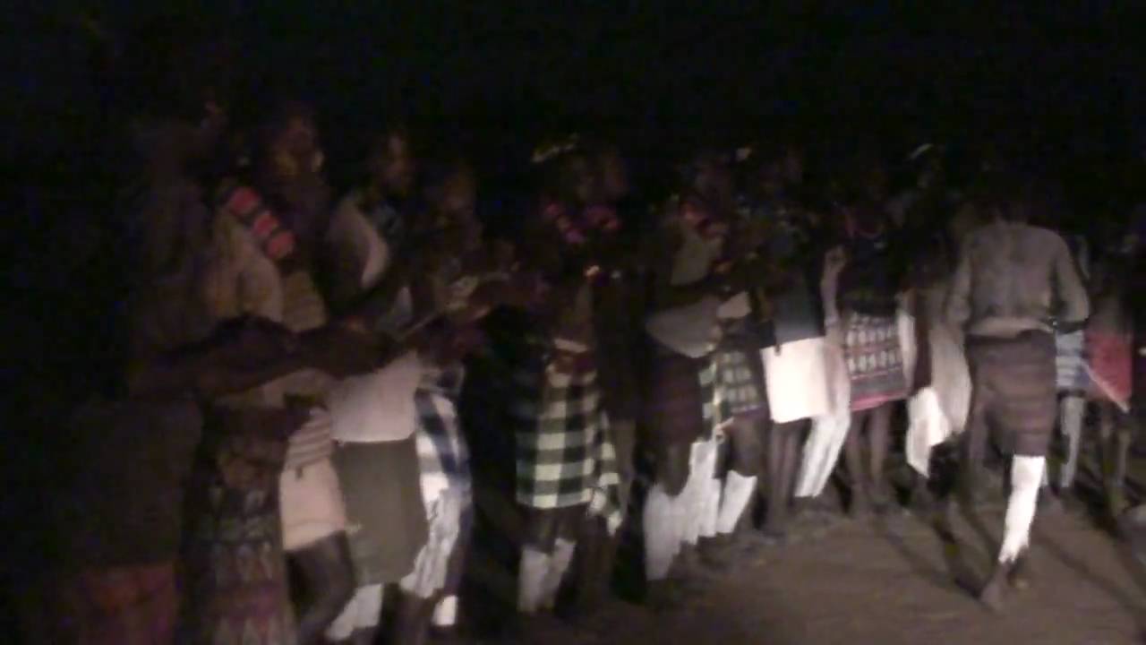 Dance of Hamer people in Ethiopia 7