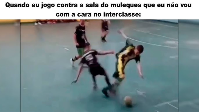 MELHORES MEMES EM IMAGENS #431 // JOGANDO FUTEBOL COM OS PARÇAS 