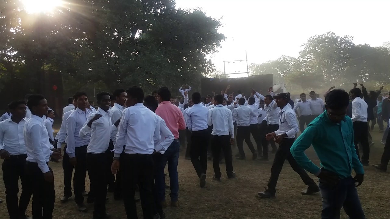 Gp koderma students dancing during saraswati puja 2017 - YouTube