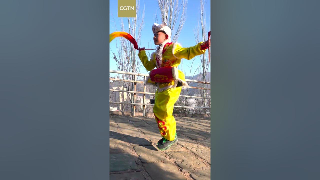 Live: Kids dancing to the beat of Ansai waist drums - CGTN