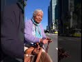 Sabías que es ilegal cabalgar un OSO  en Californian!! #shortsfeed #shorts #viral #losangeles