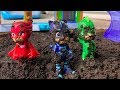 Pj Masks Playing With MUD ❤ Superhero Pj Masks play with mud and wash clean / Pj Masks Wrong Heads