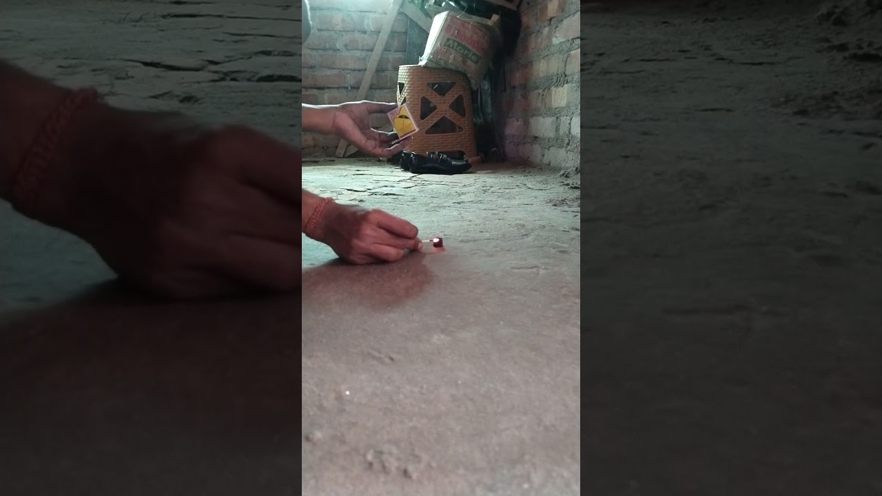 tiger tail sky shot,tiger tail firework,