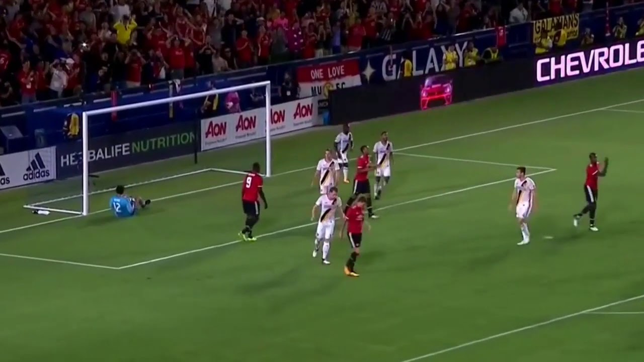 VICTOR LINDELOF Debut