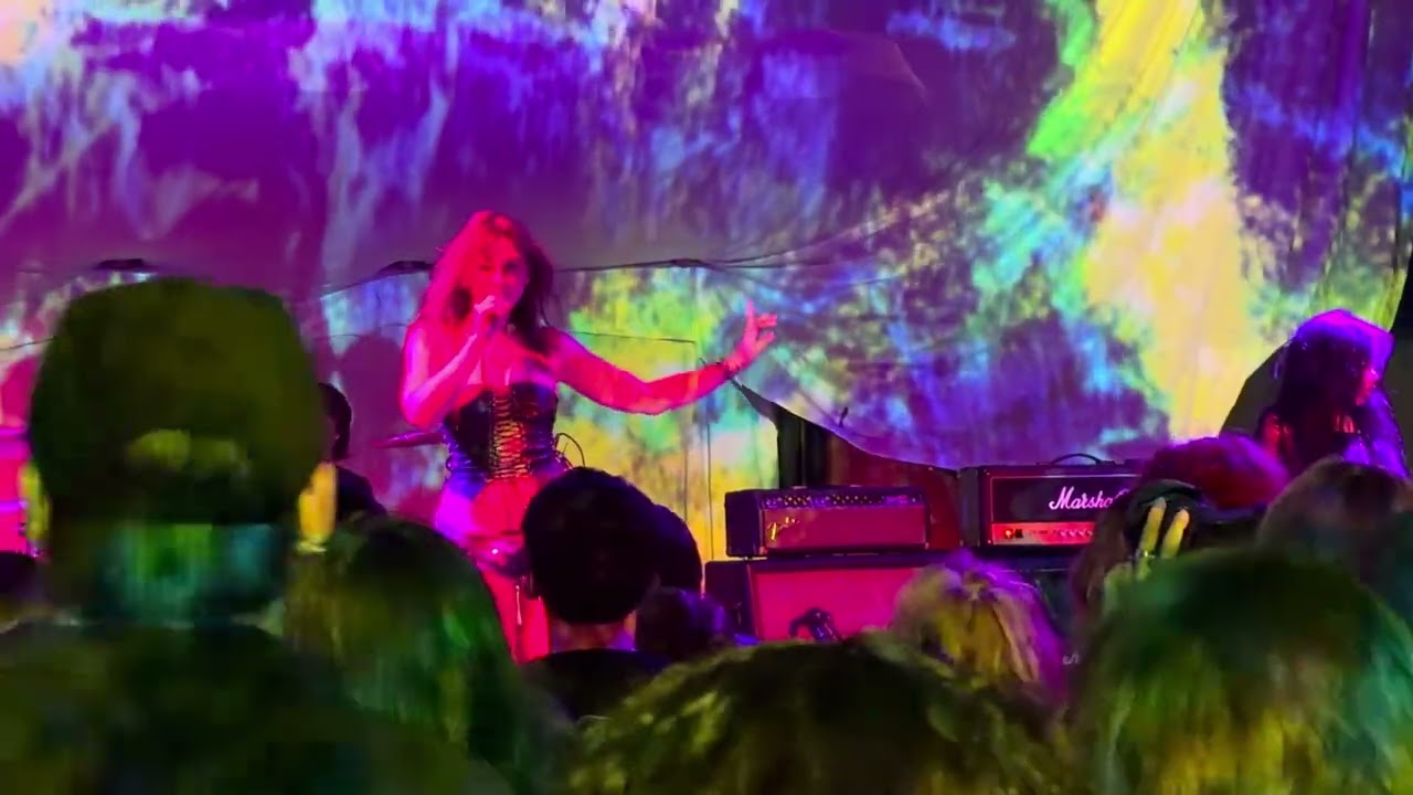 Guarda Feed - Suzy Clue @ Great American Music Hall, San Francisco CA 25 Jul 2026 su YouTube Guarda Feed - Suzy Clue @ Great American Music Hall, San Francisco CA 25 Jul 2026 su YouTube