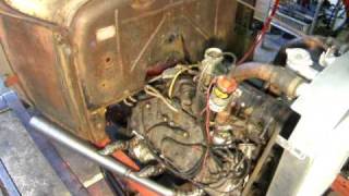 The "Urban Rod" -  Flathead V8 Hot Rod at idle