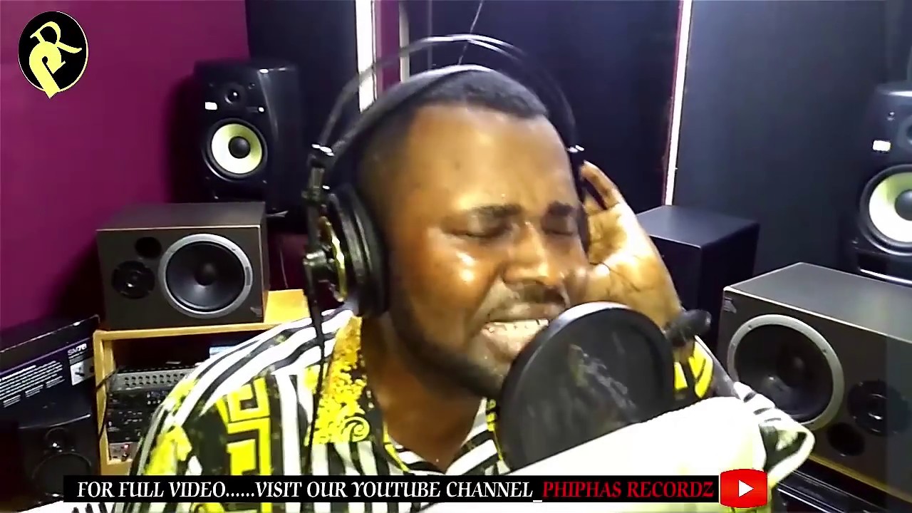 ERNEST OPOKU ...TOUCHING THE HEART OF GOD WITH WORSHIP.