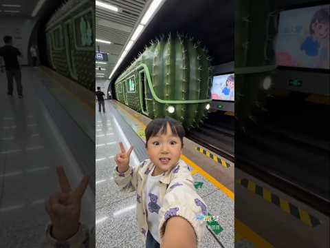 पापा को कैक्टस ट्रेन दिखाया 😂~ Carriage House wooden artist/ #shorts #cartoon #shortvideo