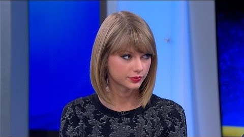 Taylor Swift on 