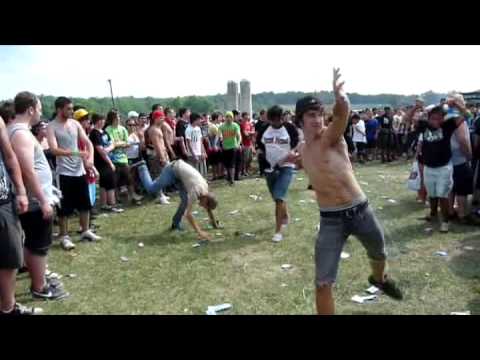 Hardcore Dancing at Warped Tour