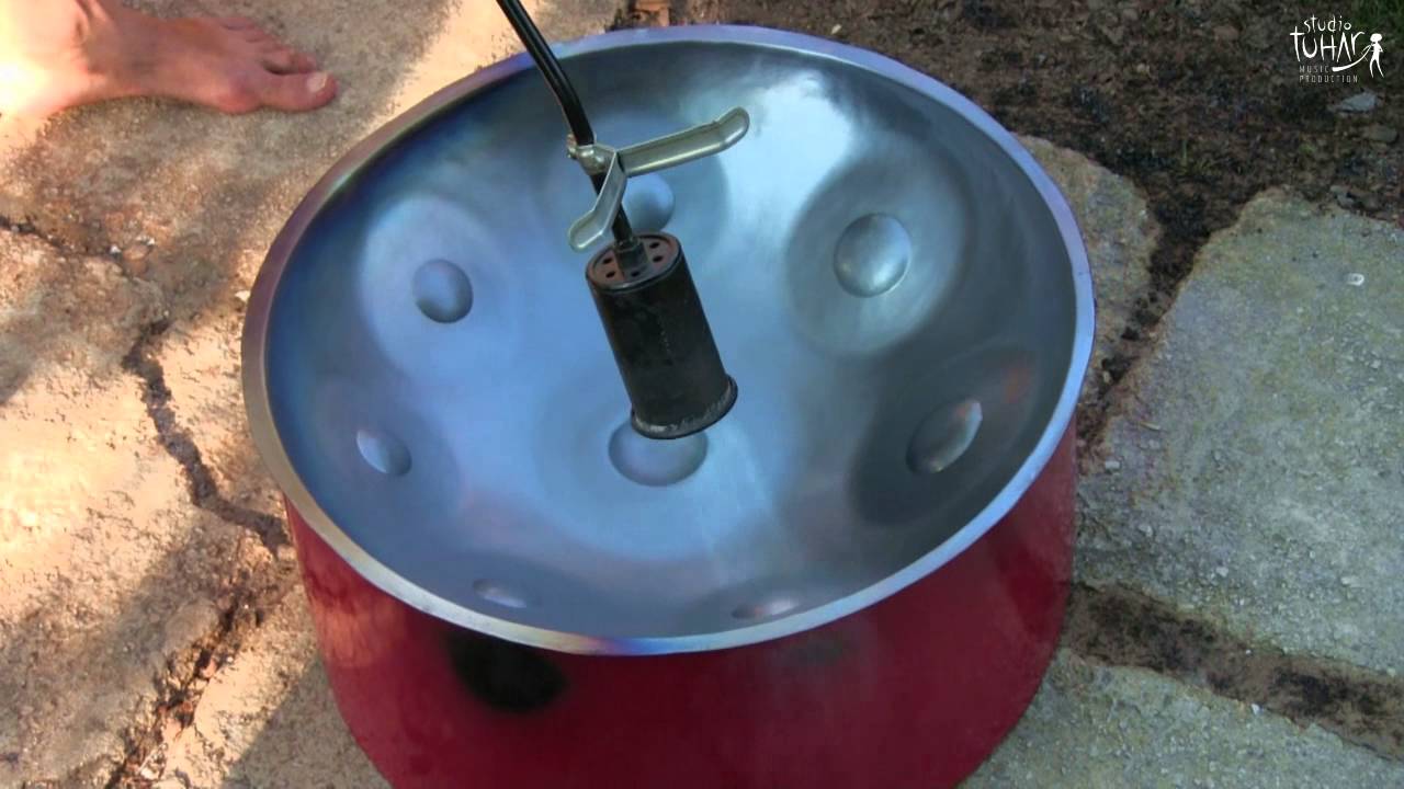 Singing steel   Introduction to movie