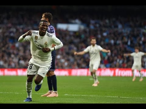 Vinícius Jr. Real Madrid Primeiro Gol contra Valladolid