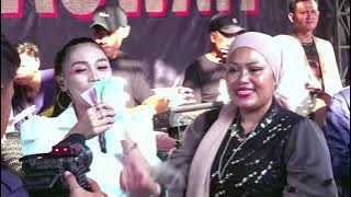 KUDA SUMEDANG - DESI PARASWATI HUJAN SAWERAN BERSAMA TEH ITA PUNCLUT | LIVE SHOW CIREBON