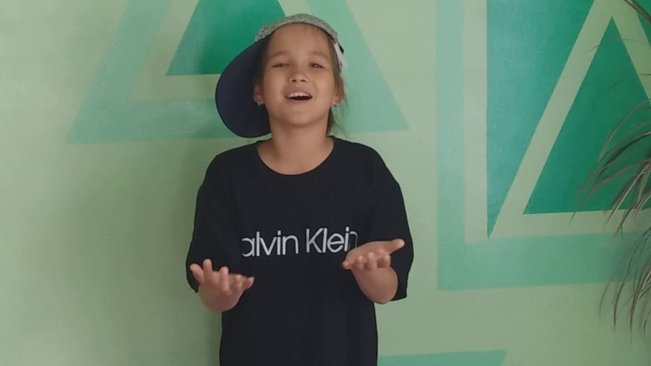 Детский стих Зяблик Хотел иметь я птичку и денег накопил и вот на ...