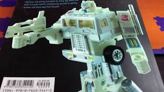 Transformers Collectibles: Unofficial Guide Books