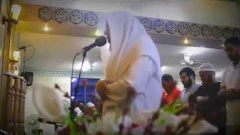 الم تر ان الله يولج الليل في النهار ويولج النهار في الليل(القارئ حمزة الفأر