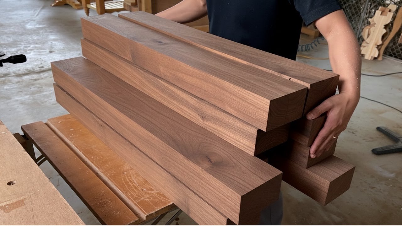 The Most Luxurious and Smart Door Designs by a Carpenter // Hundred-Year-Old Oak, Uniquely Crafted