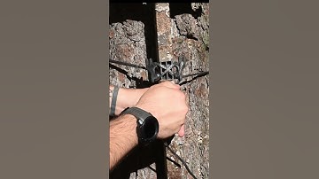 HOW TO ATTACH LATITUDE CARBON SS CLIMBING STICKS! #hunting #saddlehunting #shorts #fyp #deerhunting