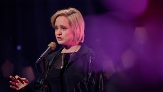 Video thumbnail of "Live hos Lindmo: Frida Ånnevik - «Søtten år»"