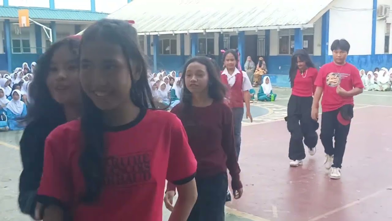 PENAMPILAN DANCE YANG LUAR BIASA DARI PESERTA DIDIK SMPN 42 BATAM 🔥🔥