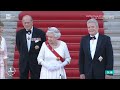 La Regina Elisabetta e l'anno che verrà - Unomattina 12/01/2021