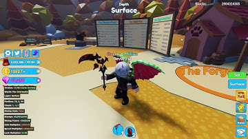 Crafting the Shiny Halloween Dominus in Mining simulator 2 10 minutes after it came out.