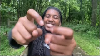 Sezzy - Too Heavy (Music Video) Resimi