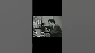 Bobby Fischer Explaining His Game Against Mikhail Tal Fischer Vs Tal Chess Game Chess 