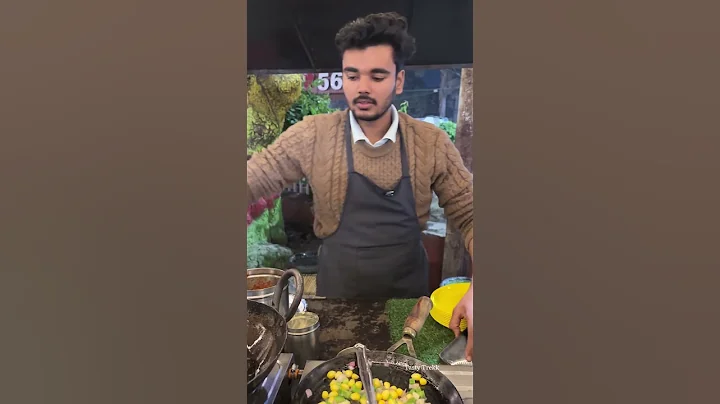 21 Year Old Talented Guy Making Street Style White Sauce Pasta 😳 #shorts